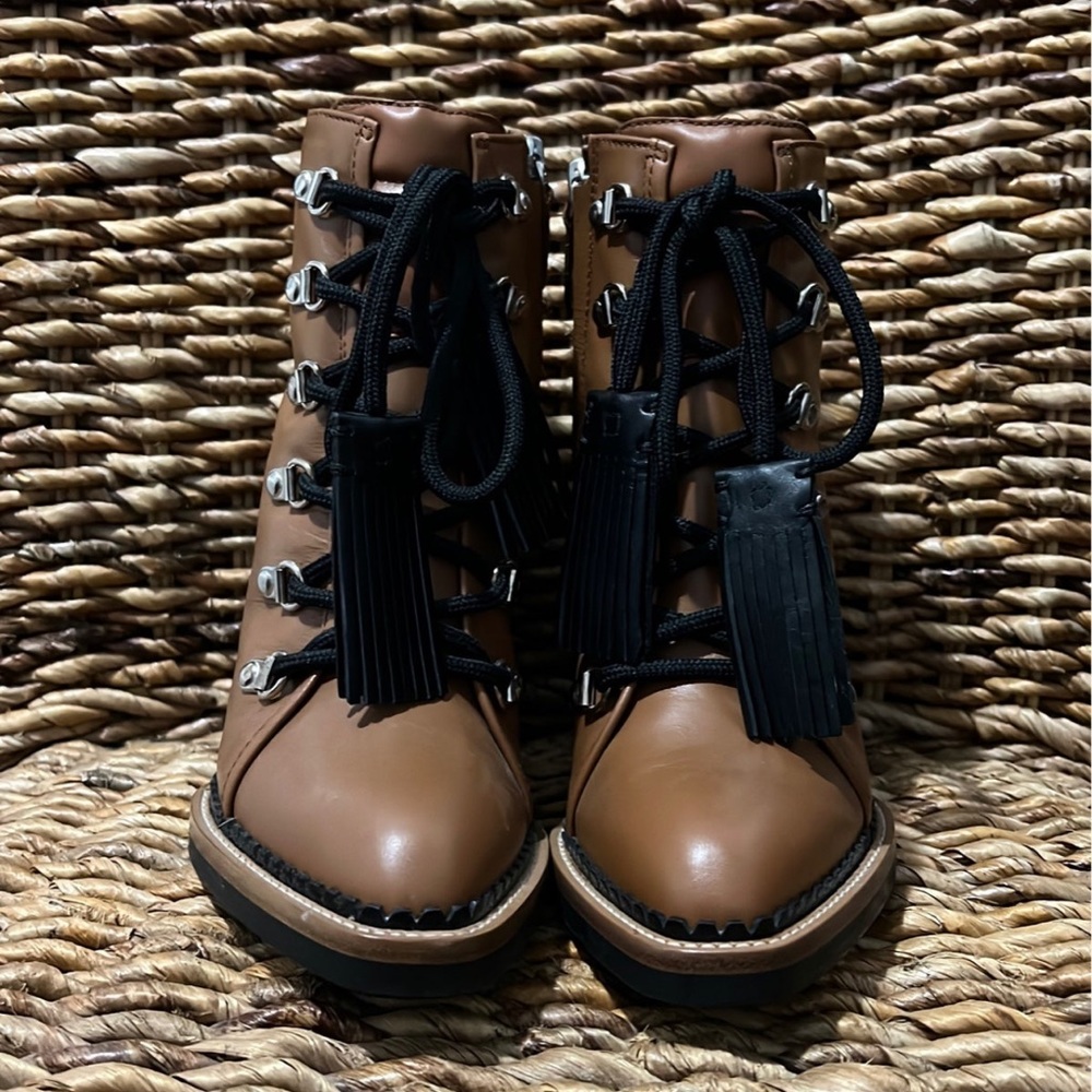 Tods lace up ankle boots